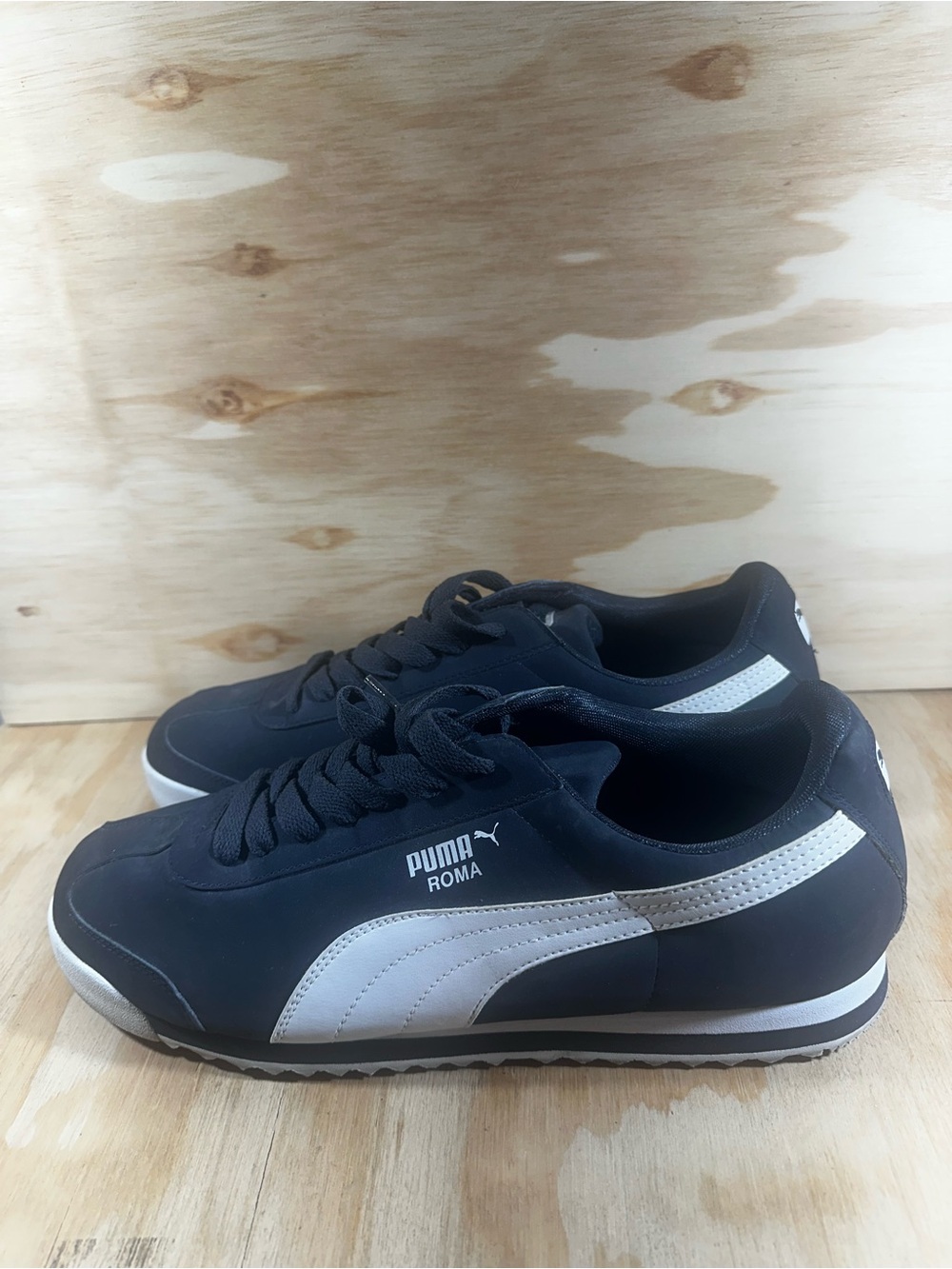 Puma Roma Navy Low-Top Sneakers Men’s Size 14